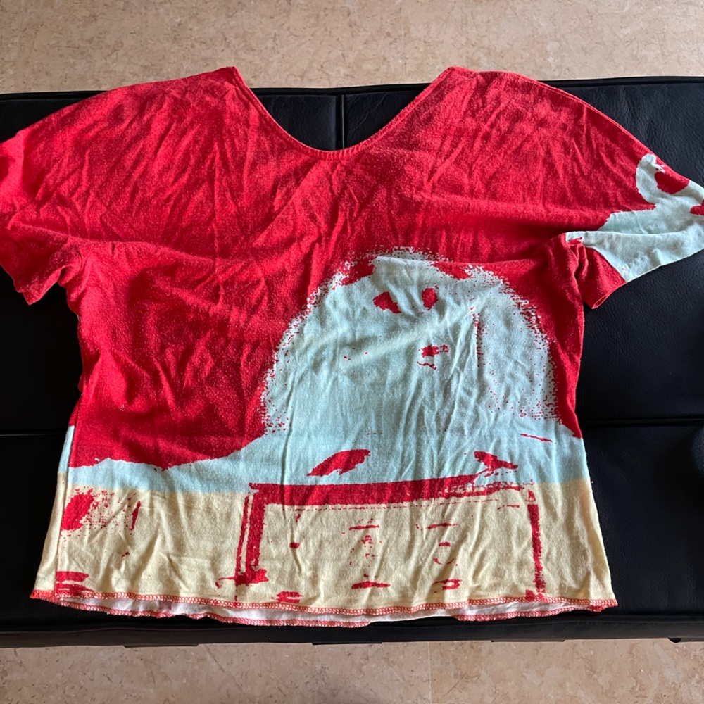 Red and Blue Graphic T-Shirt